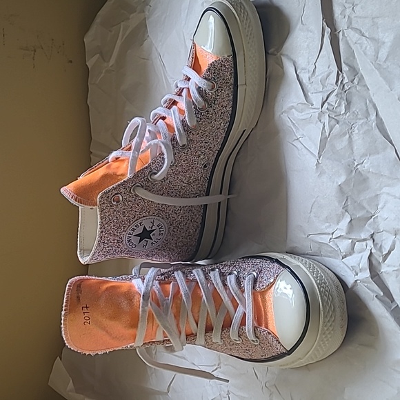 New • Converse + JW Anderson Nasturtium Glitter Hitops - Picture 1 of 7